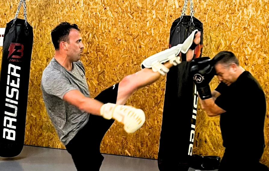 Aula de Krav Maga